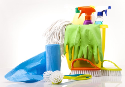Professional curtain deep cleaning for fabric drapes