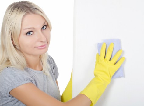 Dust and allergen removal from curtains in Bermondsey